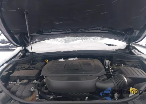 2019 Jeep Grand Cherokee Laredo E 4X4 из США, поврежденный, VIN 1C4RJFAGXKC718949